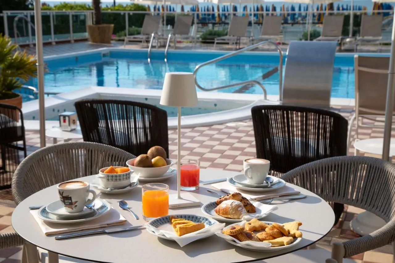 לידו די ג'סולו Hotel Mirafiori 3*, לידו די ג'סולו