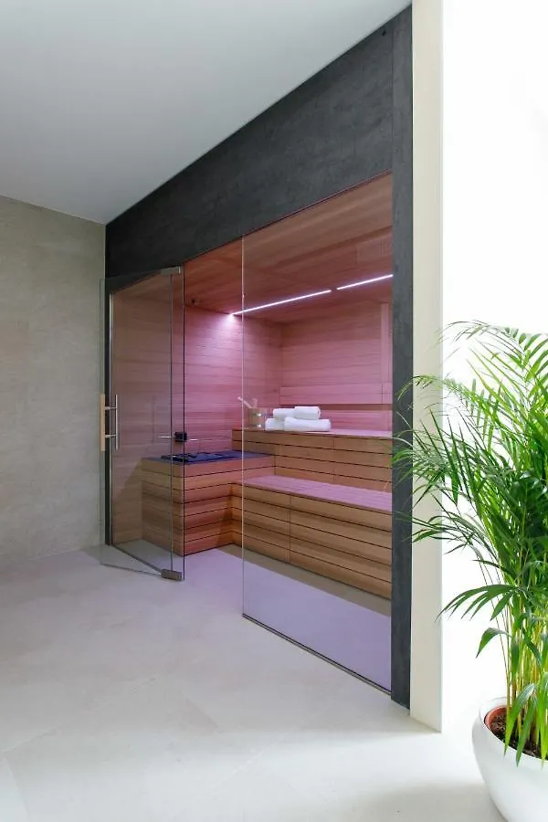 לידו די ג'סולו Hotel Mirafiori