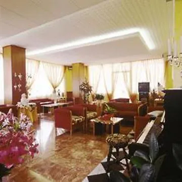 לידו די ג'סולו Hotel Mirafiori