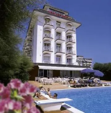 לידו די ג'סולו Hotel Mirafiori 3*, לידו די ג'סולו